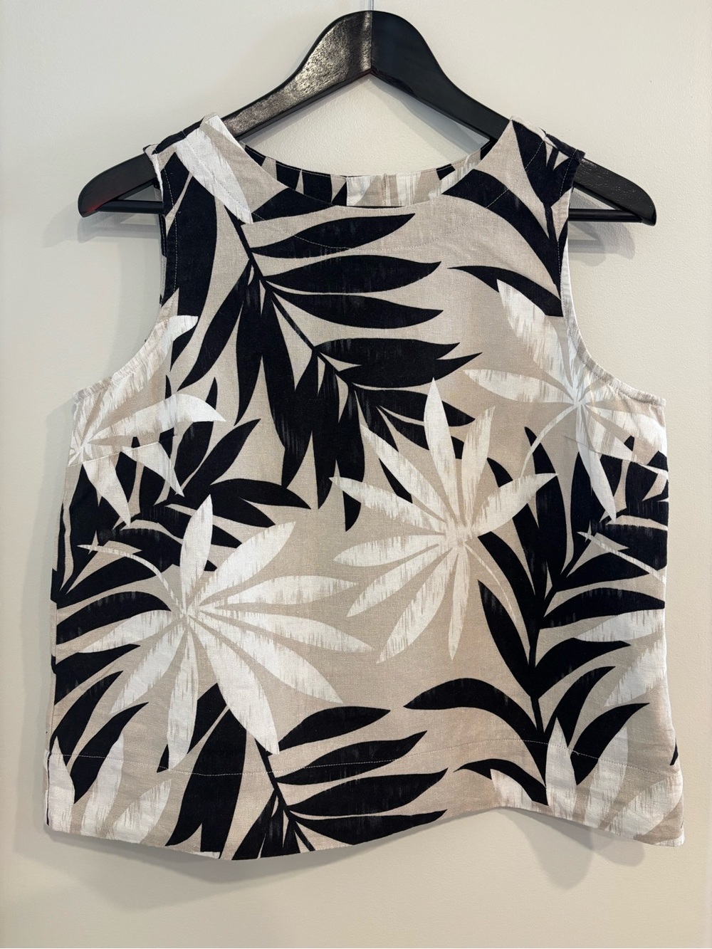 Linen Sleeveless Palm-Print Tank Top - Black & White Oversized small